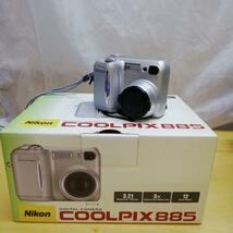 う299★NIKON COOLPIX 885 クールピクス　デジタルカメラ★稼働中古品_画像1