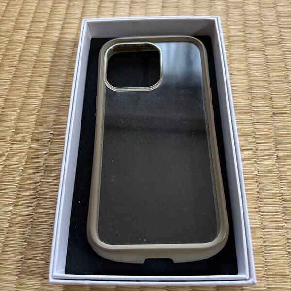 iPhone 13pro スマホカバー