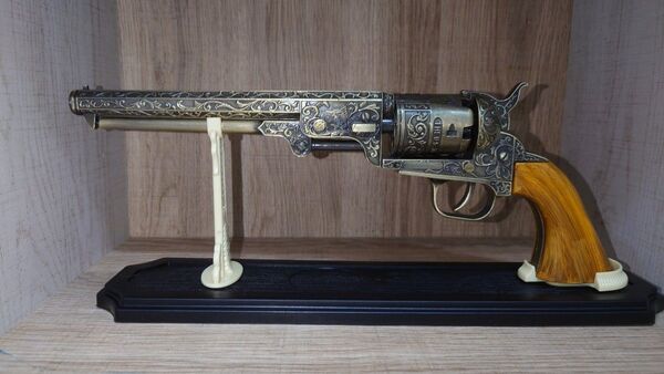 モデルガン Colt M1851 Navy