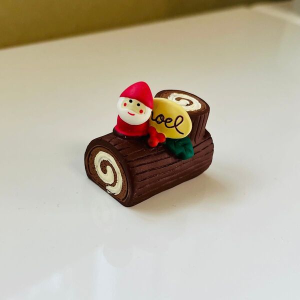 コンコンブル concombre 置物 クリスマス ケーキ サンタ