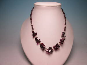 * garnet &book@ pearl. design necklace 22g retail price \18000 unused goods 