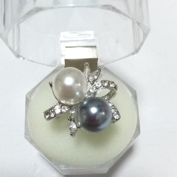 ■指輪 ダイヤモンド調淡水高級真珠(白黒) パール直径1cm !!16号☆☆ キラキラ 輝くリング アクセサリー