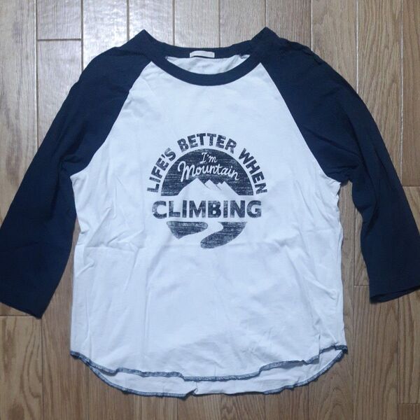 GU Tシャツ