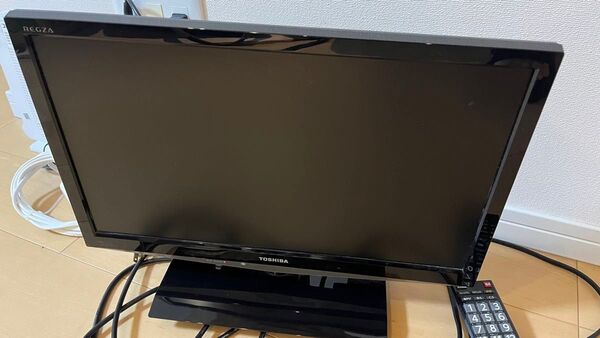TOSHIBA 東芝 19V型 液晶テレビ ハイビジョン 19B5 リモコン付き