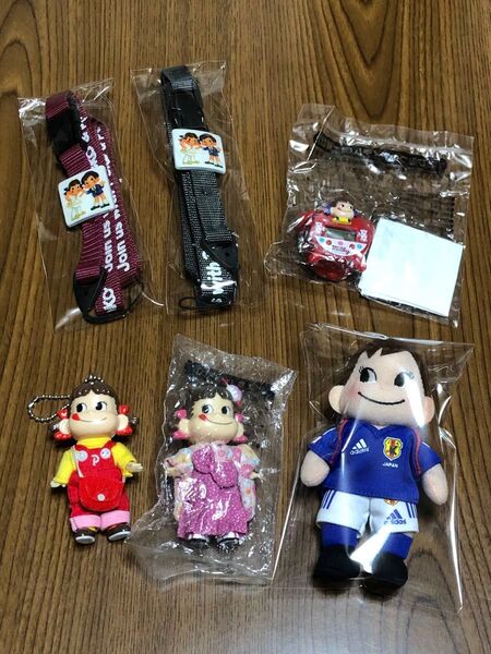 ペコちゃんポコちゃん ネックストラップ ミニ時計 キーホルダー