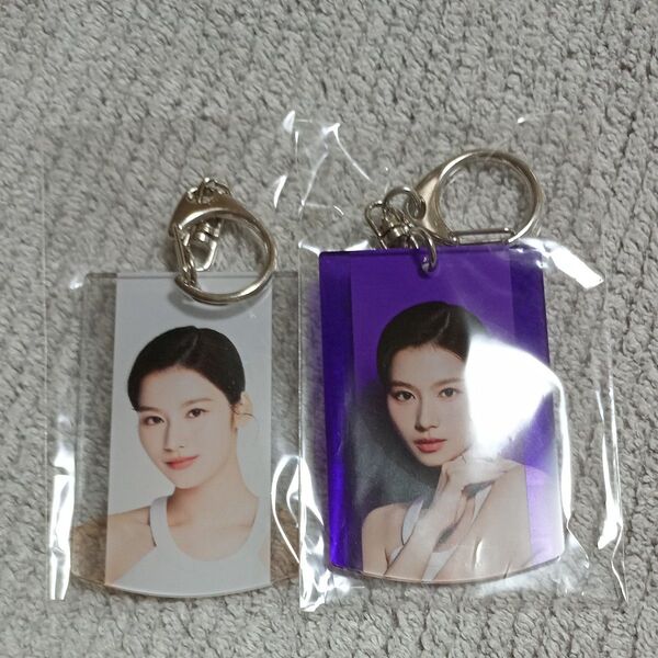 MISSHA ミシャ TWICE サナ 購入特典 アクリルキーホルダー 2種コンプ ファースト ナイト ノベルティ