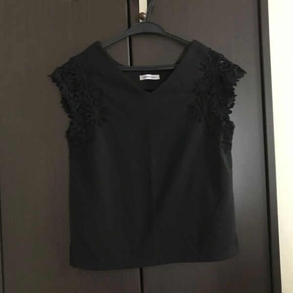 natural couture カットソー フレンチ花柄袖