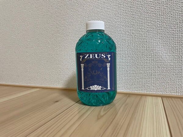 レダーコンタクト ZEUS (ゼウス) 545ml 青ラベル ターコイズブルー ユリと木いちご