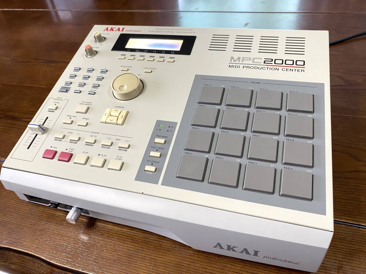 超人気新品 Yahoo!オークション の落札相場 -「8パラアウト」(楽器、器材) DTM・DAW