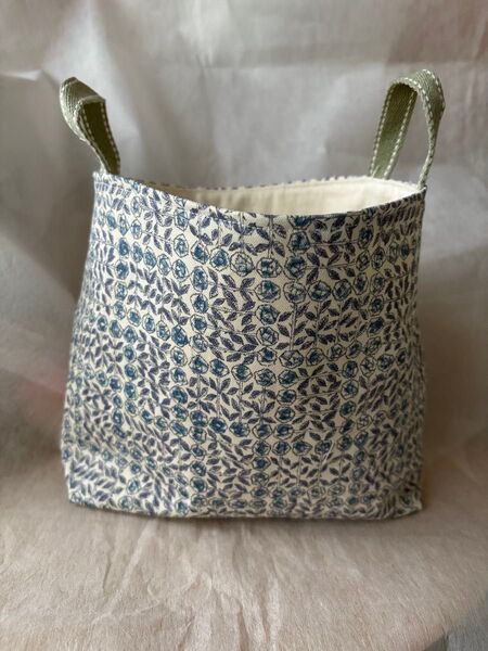 布バスケット(ハンドメイド)