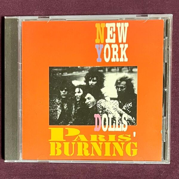 NEW YORK DOLLS / ニューヨーク・ドールズ 1974年パリライヴ