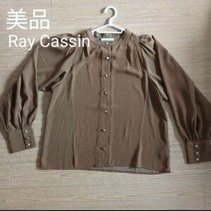 美品 Ray Cassin パフスリーブドット柄ブラウス ブラウス