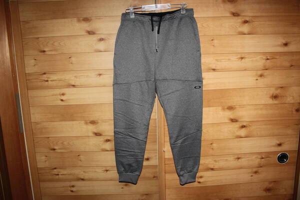 未使用 メンズXL 灰 オークリーOAKLEY スウェットジョガーパンツ ENHANCE GRID FLEECE PANT 12.7 FOA404204 送料無料即決
