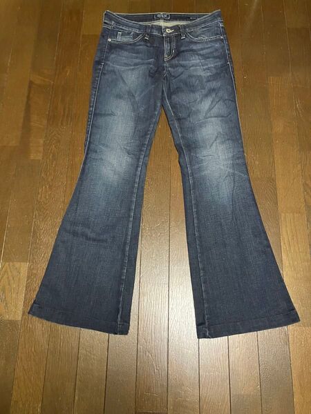 希少!★GUESS los angels★ブリトニーフレアデニム(28)