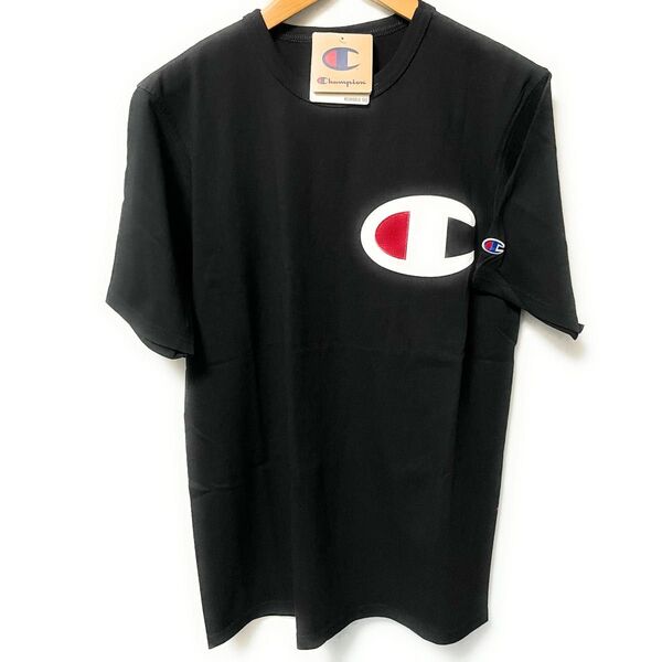 【新品】タグ付き champion ワッペン ビッグC ブラック 黒 tシャツ Mサイズ