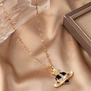 プラネット ロングネックレス