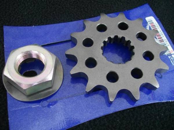 ペイペイGS400 GS425 GS400L ウイリー用軽量化 タイプ フロント スプロケットGSX400E ザリ ゴキ 450ザリ450ゴキ