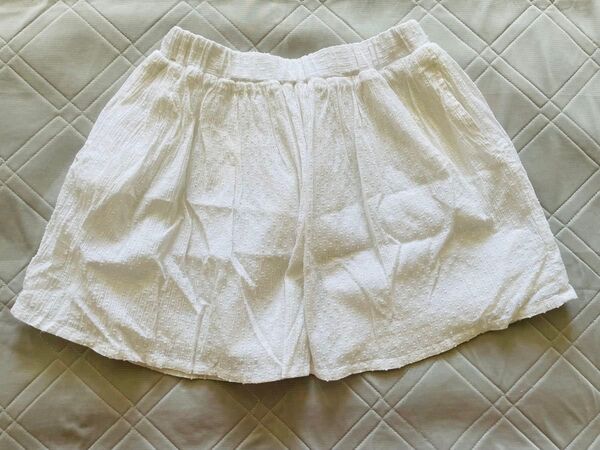 ユニクロ UNIQLO kids スカート 白 Lサイズ 135-145cm ウエスト:54-60cm