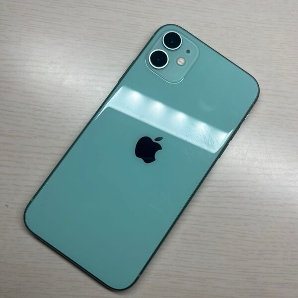 iPhone11 64GB SIMフリー バッテリー最大容量75% 画面割れあり