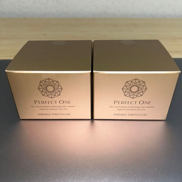 最終処分価格!!新品未開封!! パーフェクトワン 薬用リンクルストレッチジェル 50g 2個セット!!