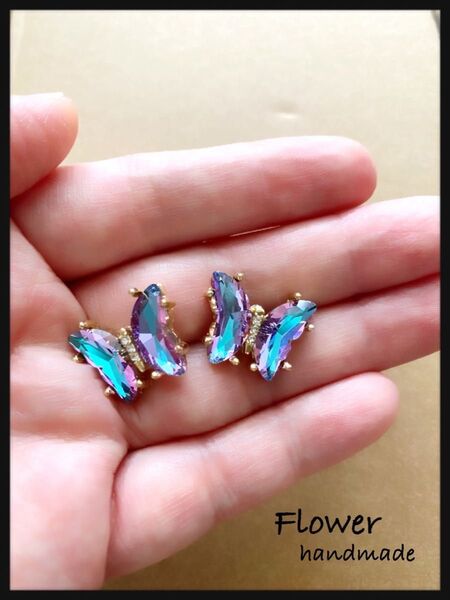 No.6【送料込み】大人お洒落ハンドメイドPierce
