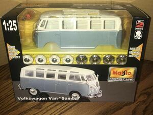 Maisto Volkswagen Van Sambaフォルクスワーゲンバン サンバ 1/25 マイスト組み立て ミニカー ダイキャストメタル&プラ グレーカラー新品