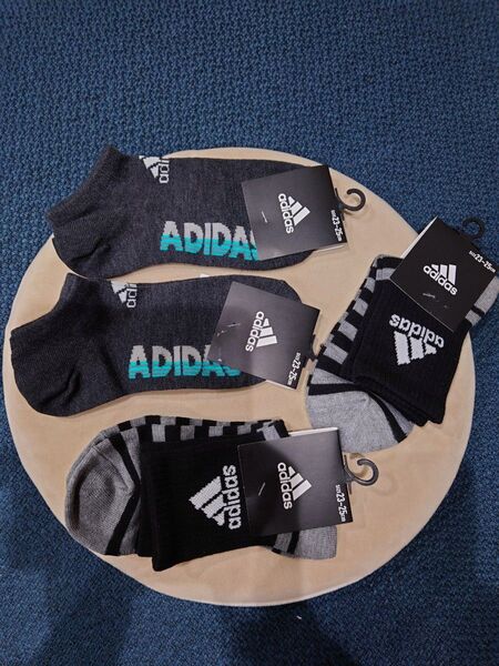 新品 靴下 adidas 23-25cm 4足