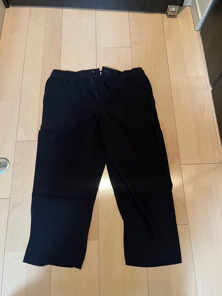 黒色 半端丈 パンツ