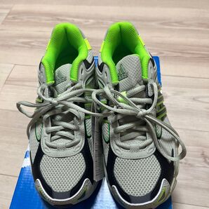 アディダス RESPONSE X 23.5センチ