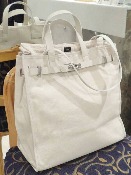 DECOLLTE accessory デコルテアクセサリー 24SS/24AW完売 canvas BAG 縦型type アイボリー 新品 キャンバスバッグ インナーポーチ付 トート