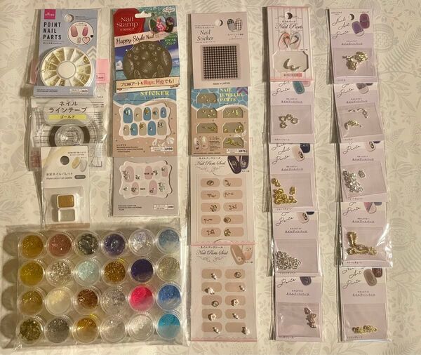 ネイルアートセット ① ネイルパーツ まとめ売り アクセサリー素材 手芸 ラメパウダー レジン