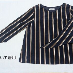 縦シマ模様 ポリエステルシャツ 長袖(7分袖より長め) Lサイズ
