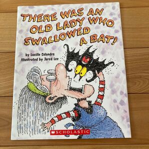 洋書絵本 There was an old lady who swallowed