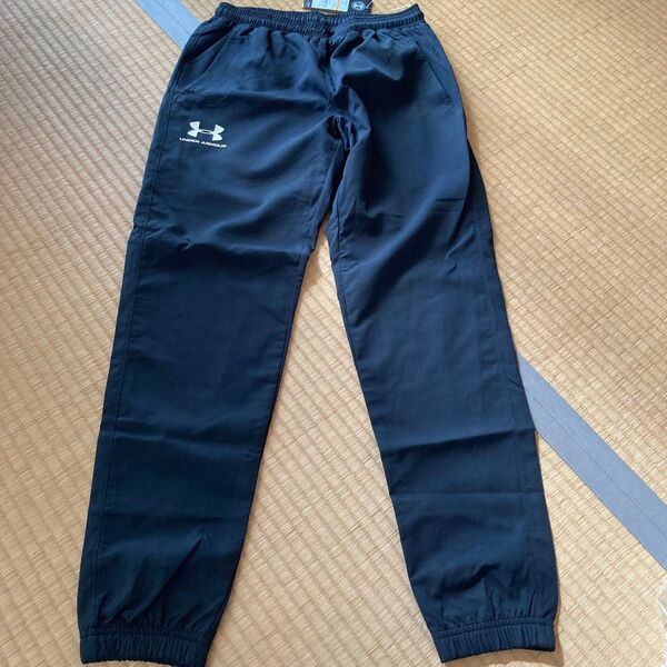 アンダーアーマー under armor ブラック 黒 ボトムス パンツ SMサイズ ジャージ