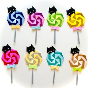 ハロウィン キラキラペロペロキャンディーとクロネコちゃん