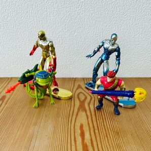 SILVER SURFER ALIEN FIGHTERS 2点セット