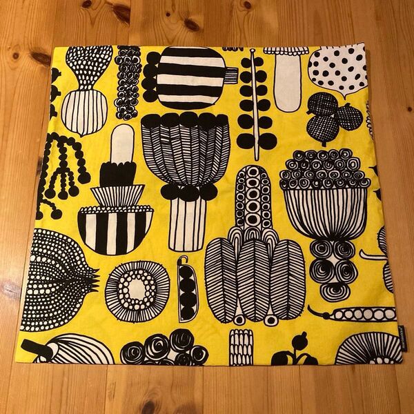 marimekko マリメッコ プータルフリンパルハート クッションカバー