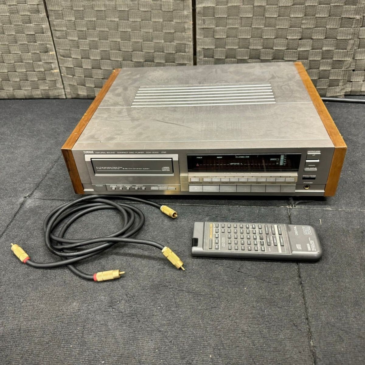 Yahoo!オークション -「yamaha cdx 2000」(YAMAHA) (CDデッキ)の Yahoo!オークション -「yamaha cdx 2000」(YAMAHA) (CDデッキ)の