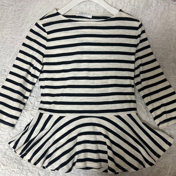 FOREVER21 ヘプラムロンT ボーダー柄 9分袖 ボーダー カットソー
