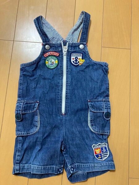 写真5枚目 少し取れかかっています。オーバーオール ミキハウス サロペット mikihouse ベビー服