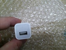 【識別カ】★ まとめ落札歓迎 ★ Apple USB 充電器_画像4