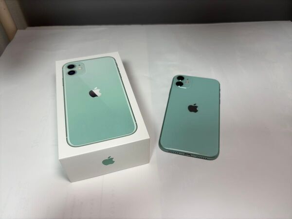 iPhone11 128GB グリーン SIMフリー 付属品未使用(イヤホン、充電器、ケーブル)