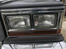 キャデラック　ブロアム　1990-1992　ディーラー車　左　ヘッドライトベゼル　_画像3