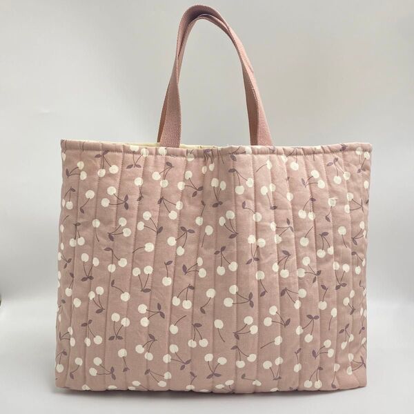 ハンドメイド さくらんぼ キルティング トートバッグ ピンク レッスンバッグ