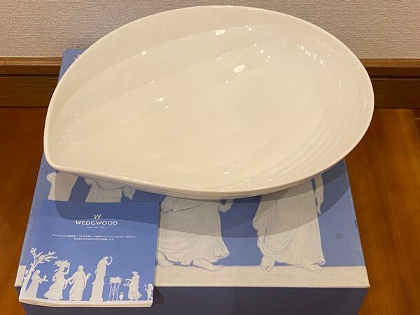 未使用品 ウェッジウッド エスリアル101 サラダボウル メビウスボウル
