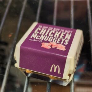 マクドナルド McDonald チキンマックナゲット マグネット