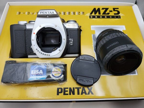 PENTAX MZ-5ヨーロッパ2大カメラ賞受賞記念セット