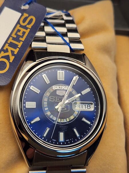 SEIKO5 自動巻き 腕時計 紺文字盤