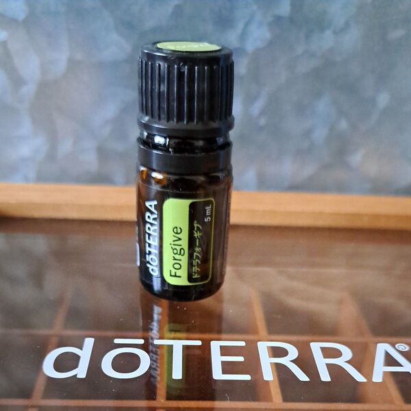 ドテラ doTERRA フォーギブ5ml開封済み