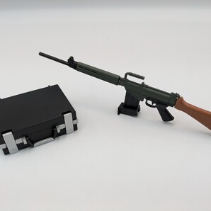 ライフルinアタッシュケースp-2 FN FAL typeC ブラックケース